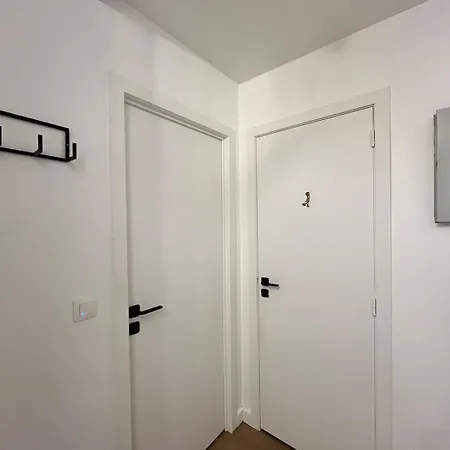 Vanessa - Modern 2 Bedroom Apartmán *